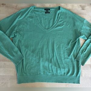Massimo Dutti green V-Neck Women's Sweater